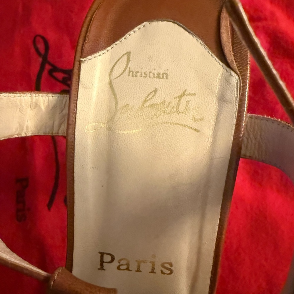 ✨Vintage✨Christian Louboutin Tan Cosette T-strap Leather Heels ❤️ - Picture 10 of 12
